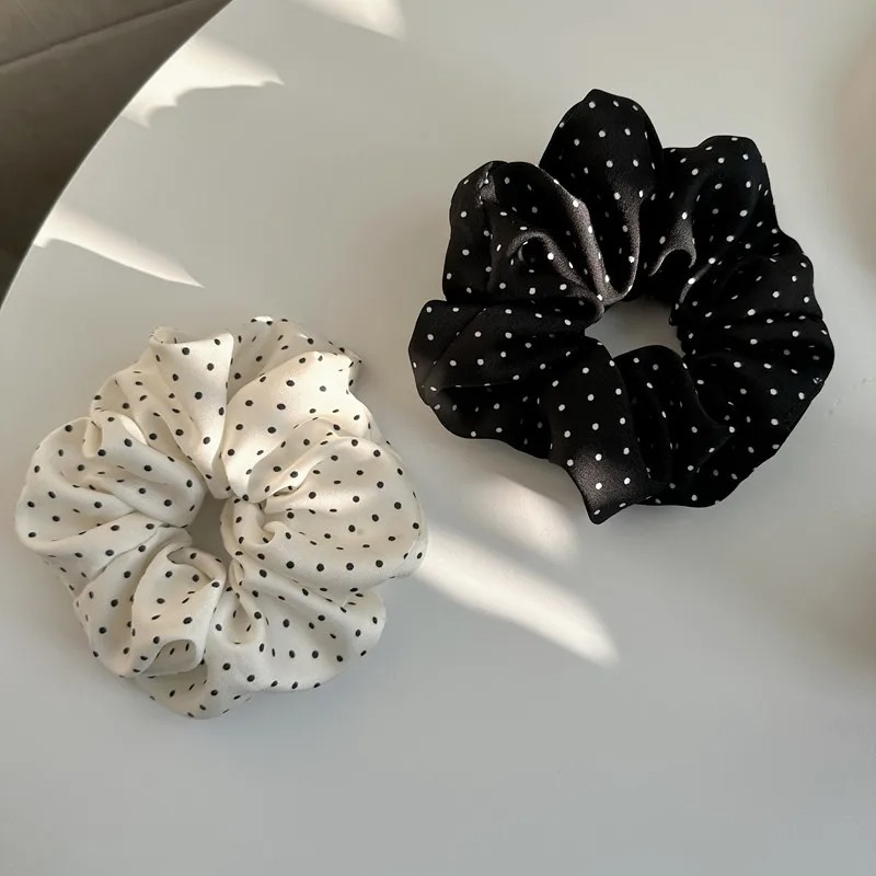 Tech Accessories Women - 2 Stück Elegante Minimalistische Haargummis für