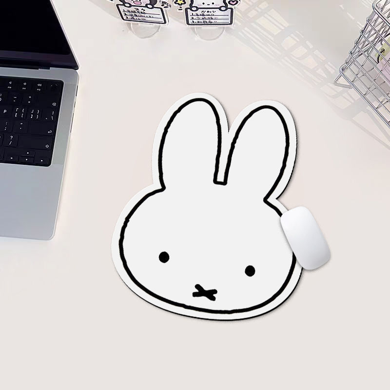 Miffy Mauspad Kawaii Cartoon T – Kawaii Tech Accessories Bewertung und Preis
