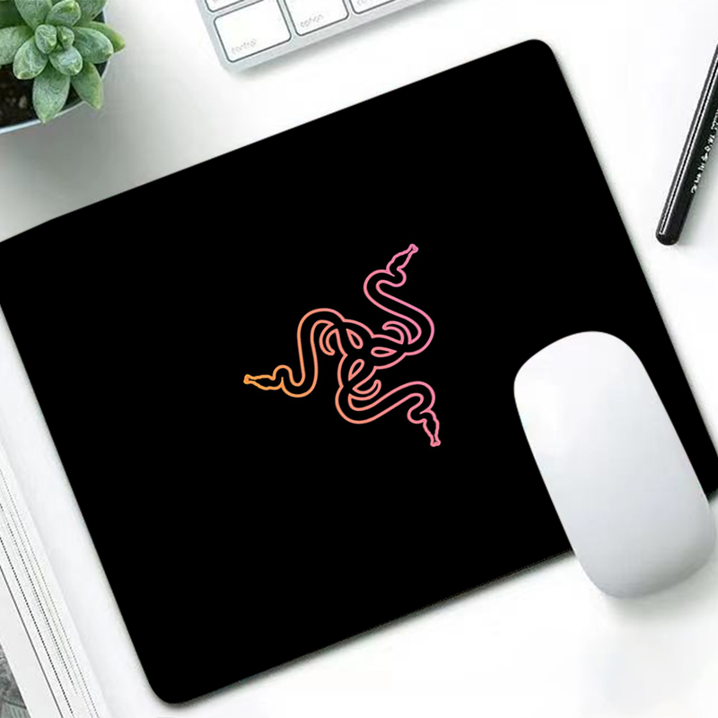 Razer Luxus Mauspad Anime Game – Tech Accessories For Desk Bewertung und Preis